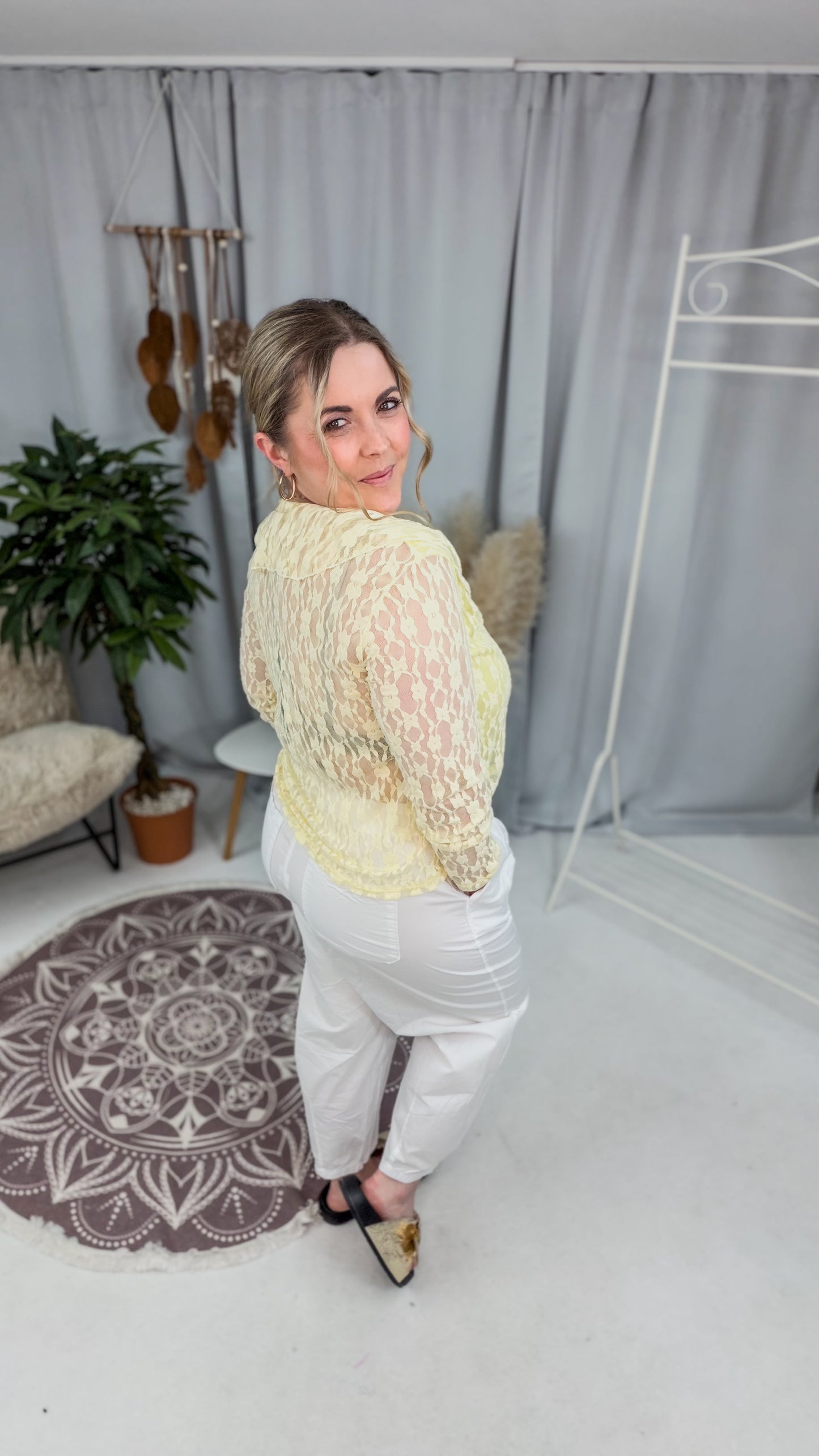 Bluse Jule, aus Spitze in gelb (70214)