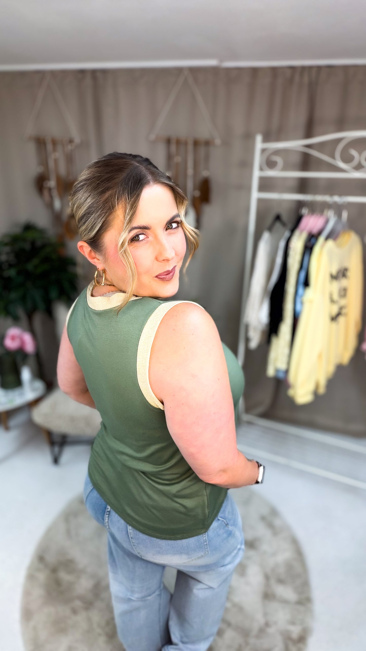 Top Juli in Khaki