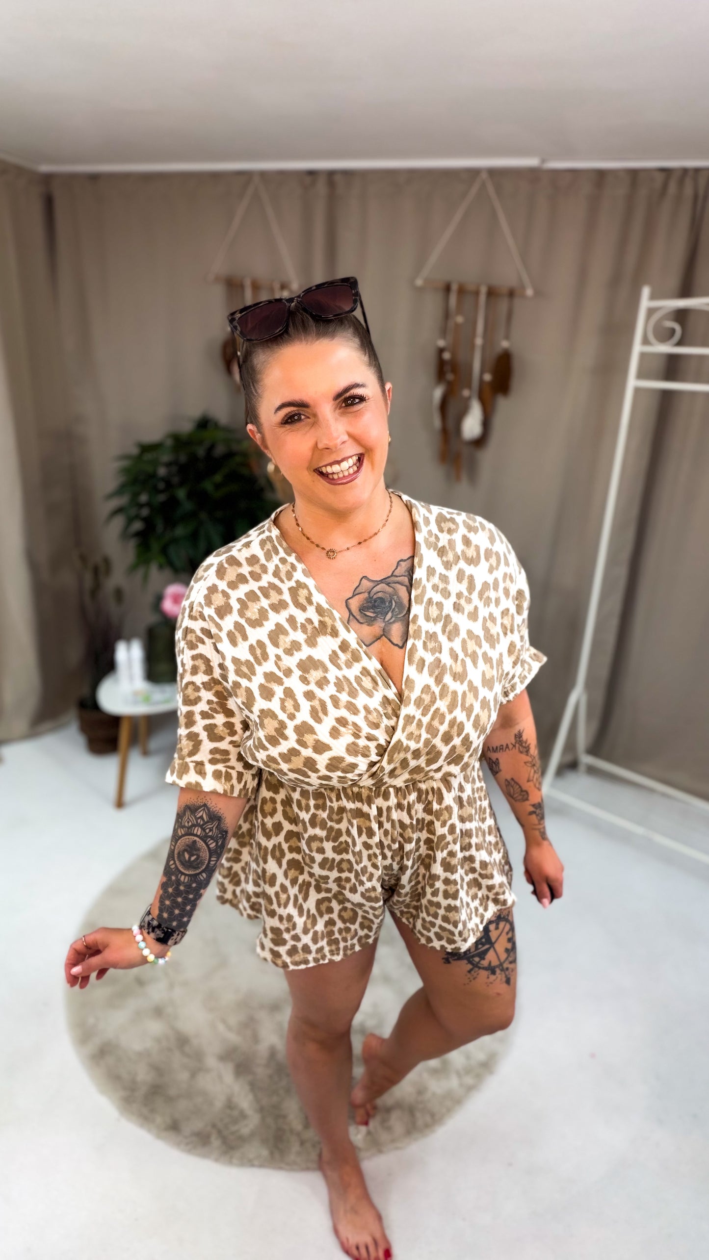 Musselin Jumpsuit im Leoprint