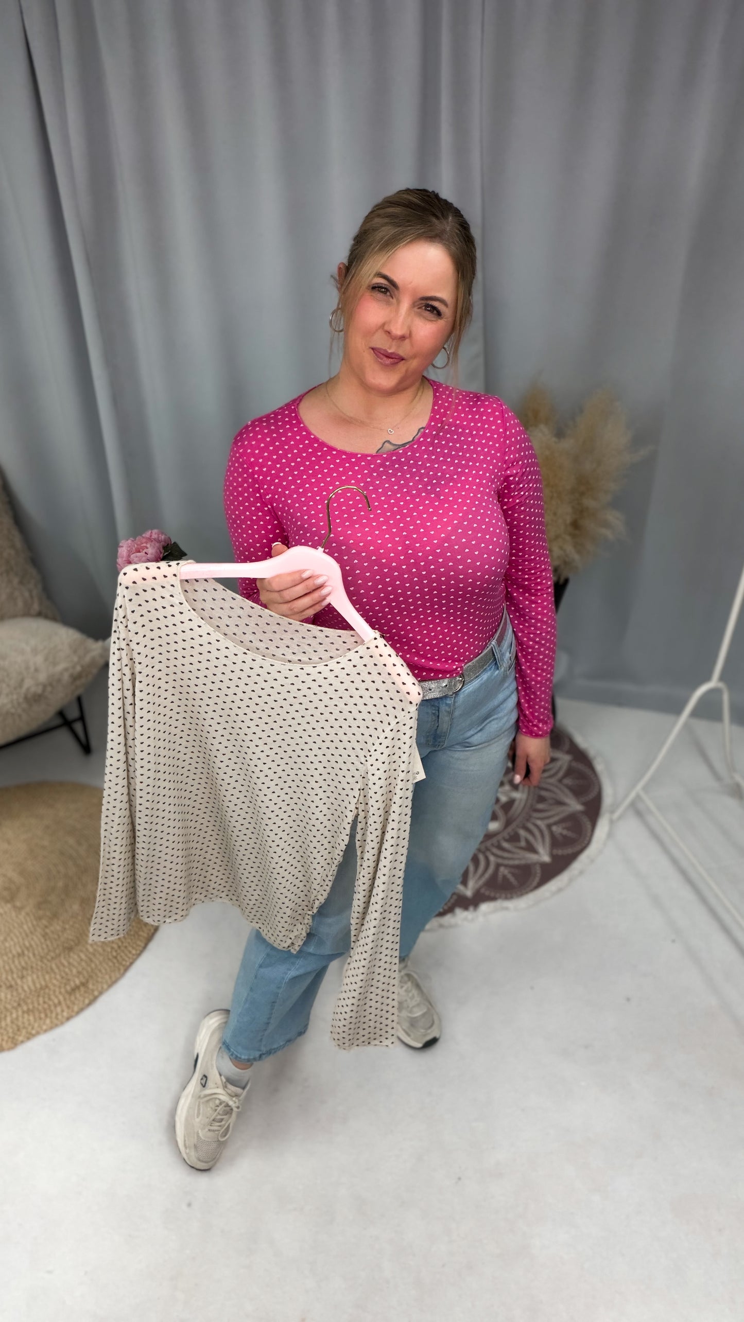 Shirt mit Herzchen 70093