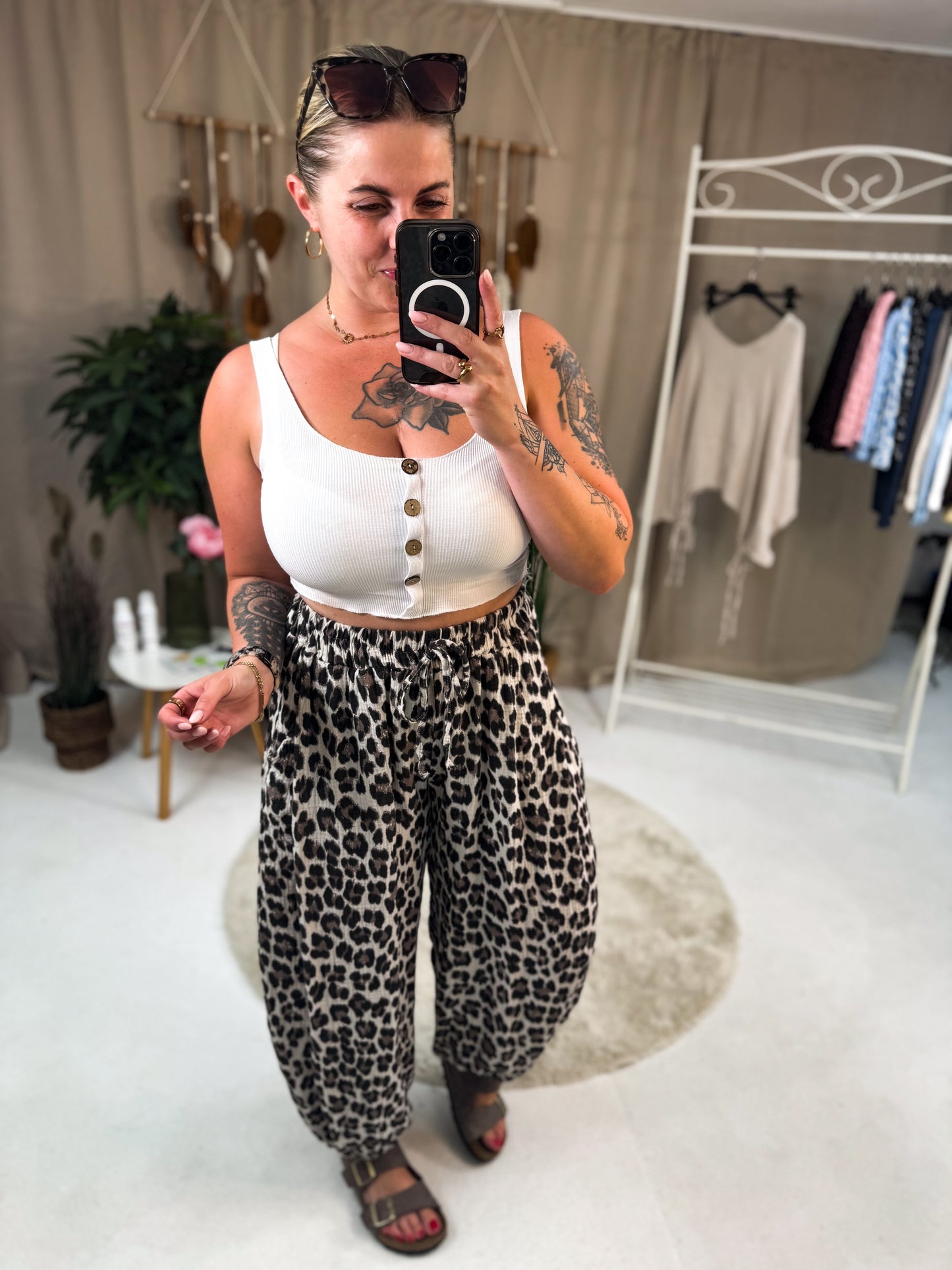 Musselin Pumphose im Leoprint 70284